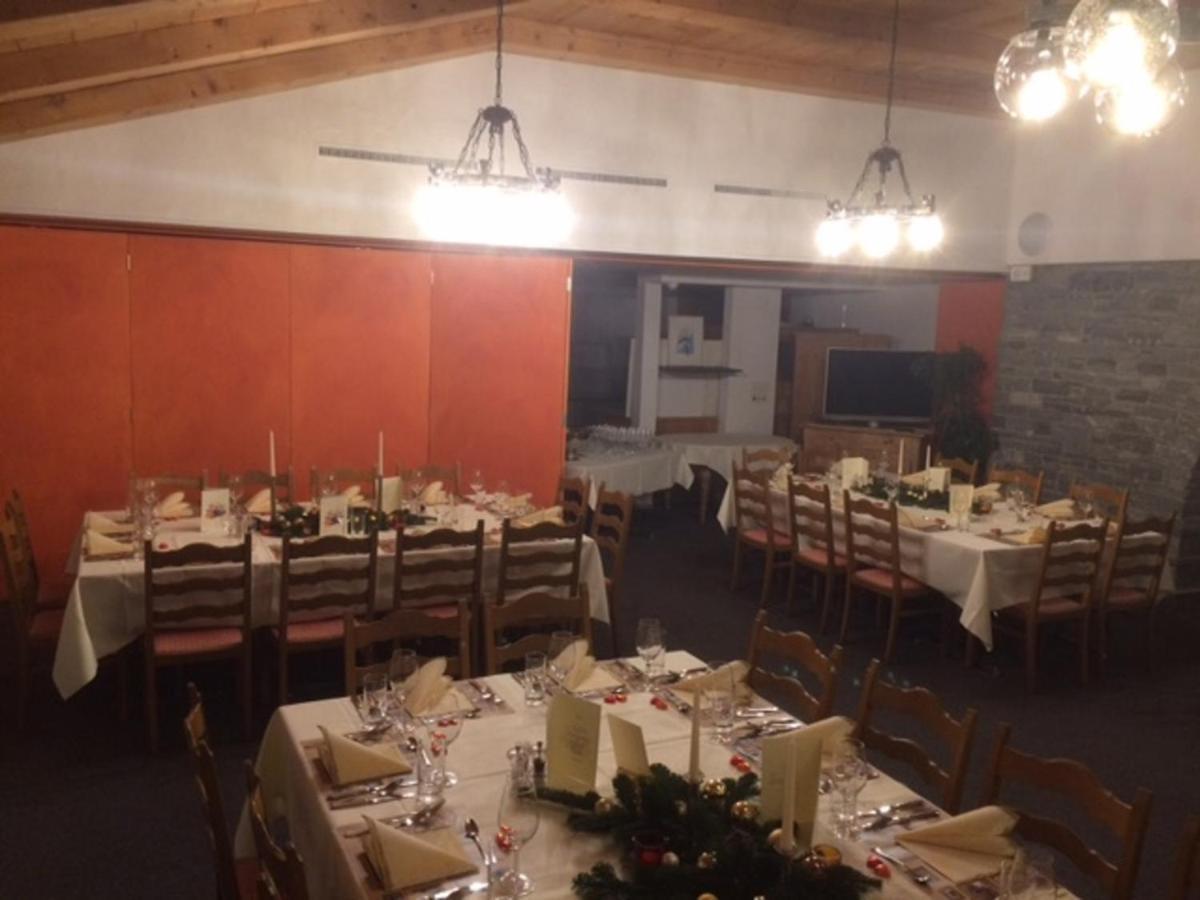 Hotel Restaurant Heidihof Майенфелд Екстериор снимка