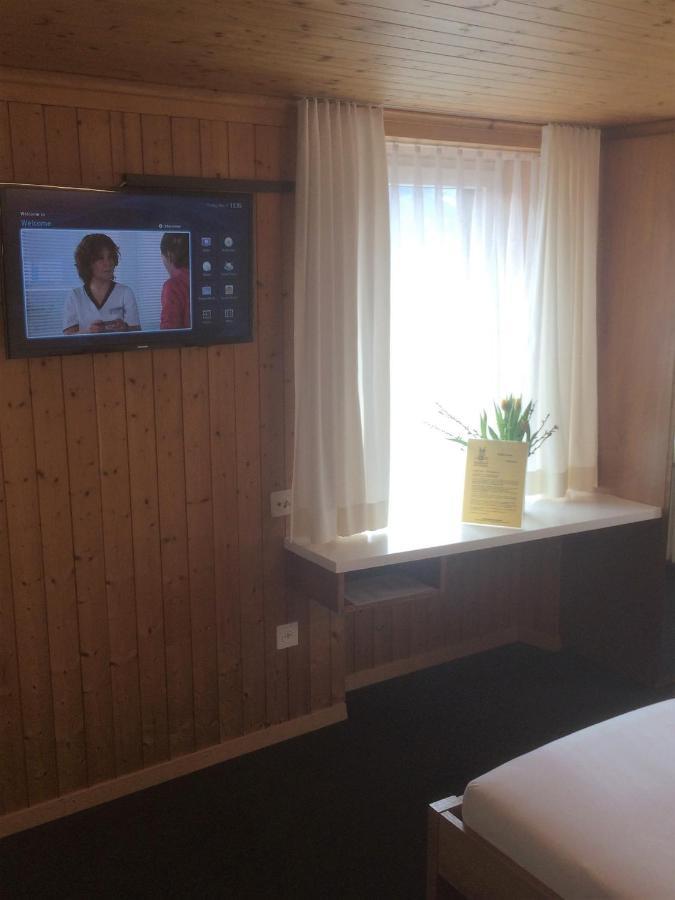 Hotel Restaurant Heidihof Майенфелд Екстериор снимка