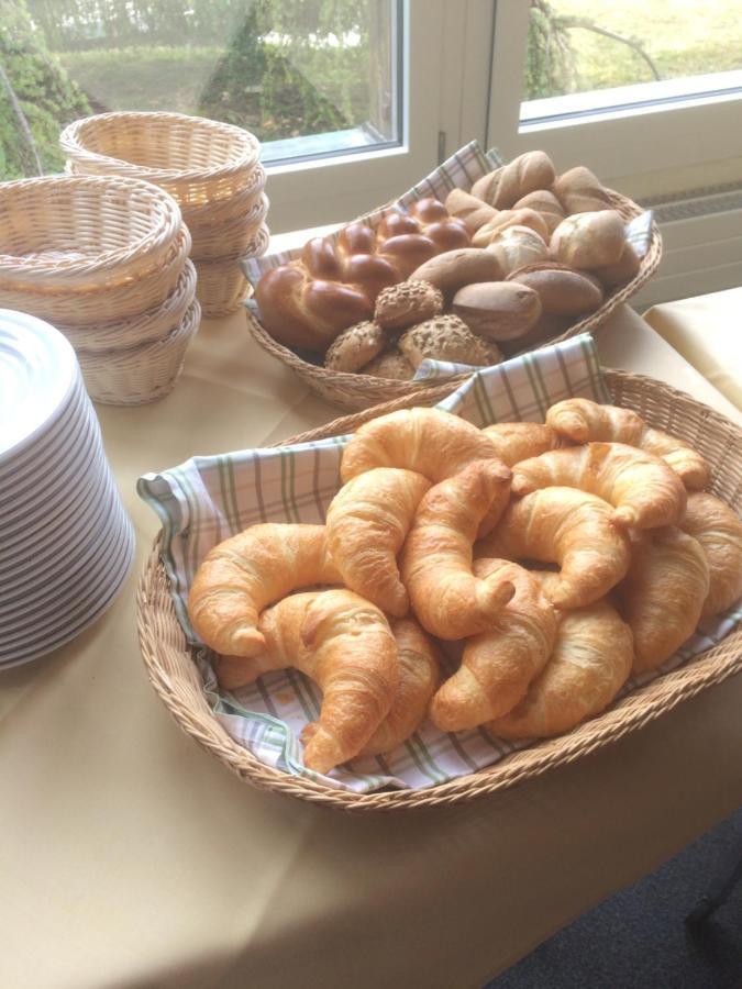Hotel Restaurant Heidihof Майенфелд Екстериор снимка