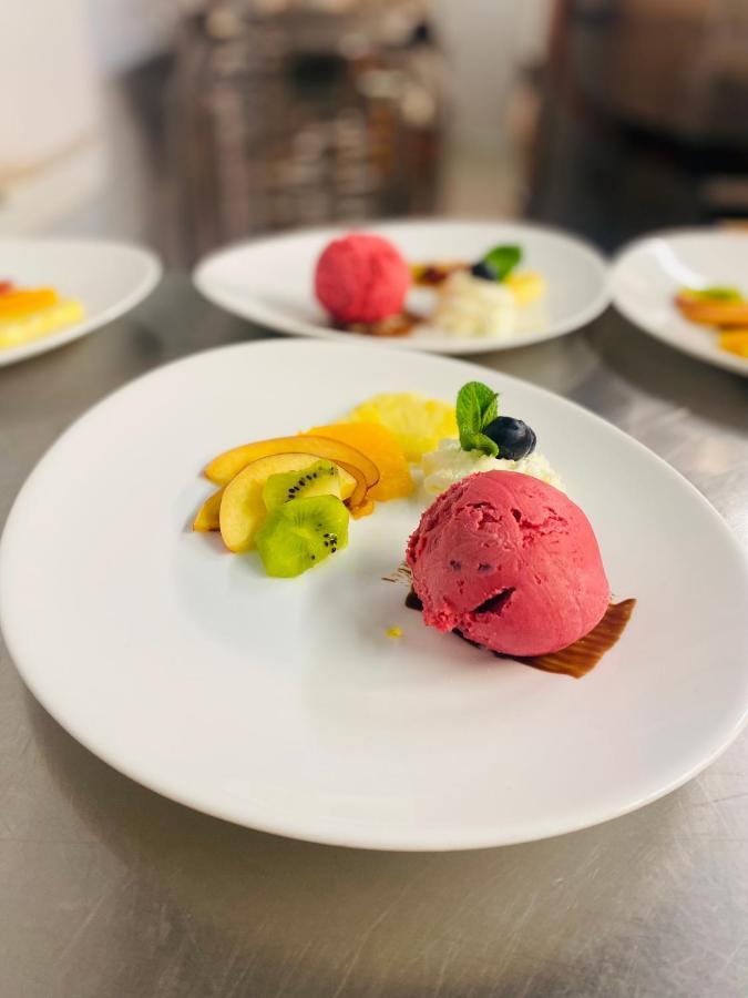 Hotel Restaurant Heidihof Майенфелд Екстериор снимка